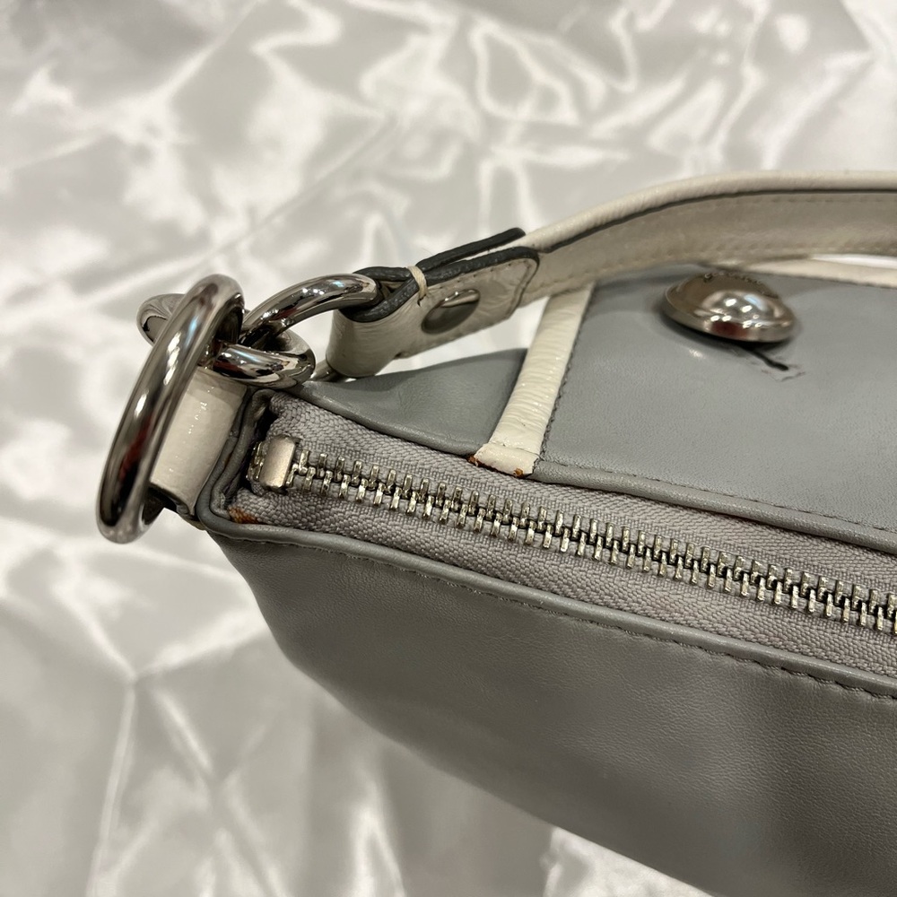 COACH POPPY GROOVY Grey and White Leather Purse - Picture 6 of 15